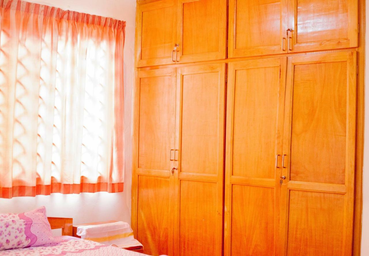 Charis Home Services Haatso Екстериор снимка